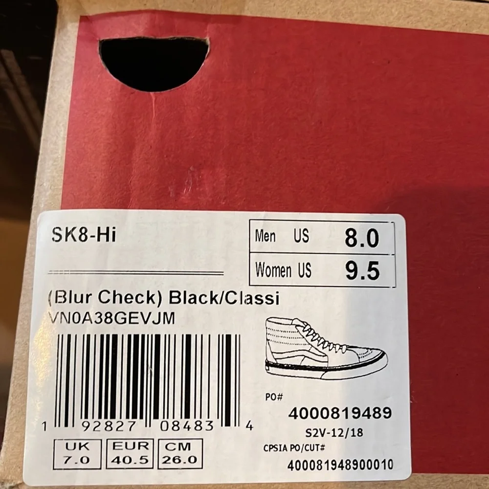 NWB Unisex Vans Sk8-Hi Black & White 